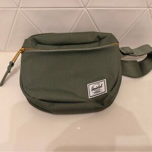 Herschel Supply Co Belt Bag Fanny Pack Olive Green Crossbody Travel Pouch